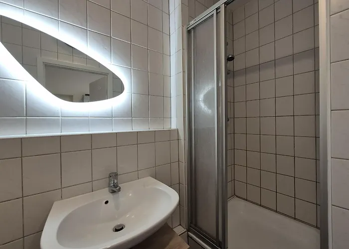 Mikra Homes24 In * Crimmitschau